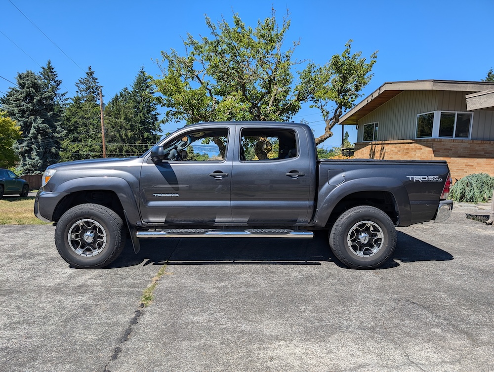 Rain City Estate Sales Seattle Online Auction - Toyota Tacoma Double Cab